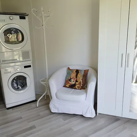 Charming House Located In La Foret
